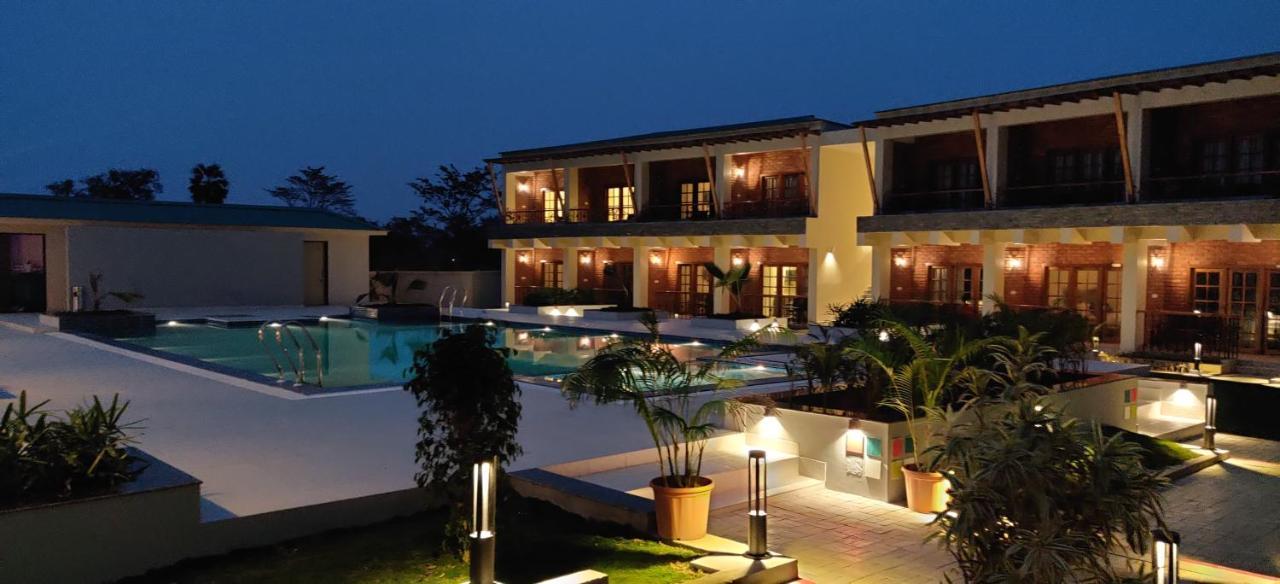The Creek Boutique Resort & Spa Bolpur Esterno foto