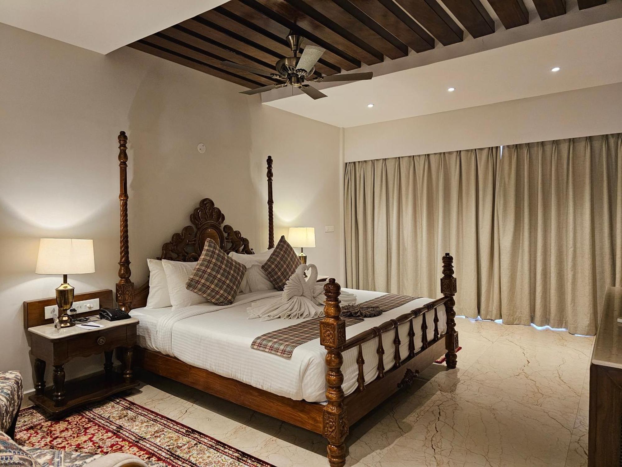 The Creek Boutique Resort & Spa Bolpur Esterno foto
