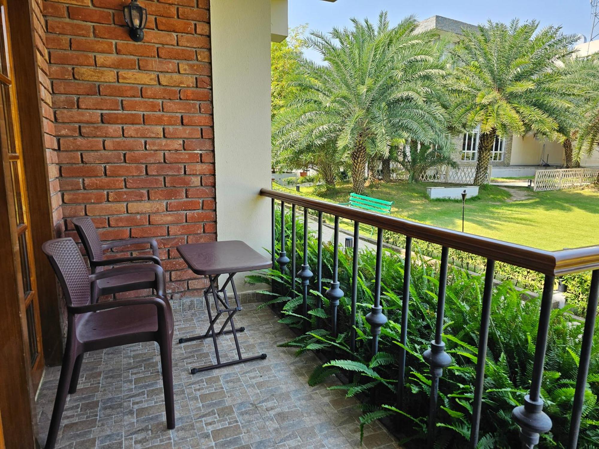 The Creek Boutique Resort & Spa Bolpur Esterno foto